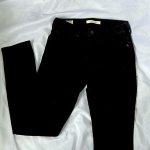 Like new Pacsun black distressed stacked skinny jeans